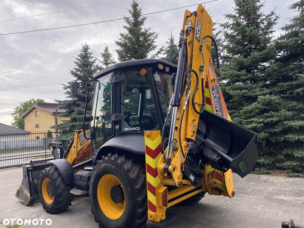 JCB 3CX - 1