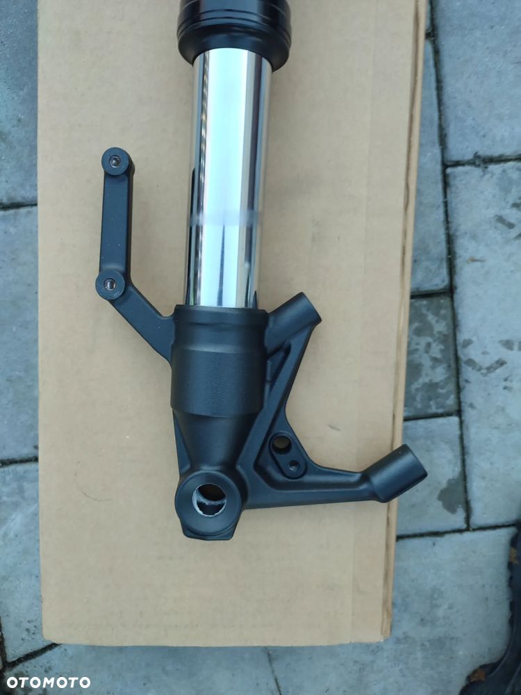 Laga, goleń, amortyzator Kawasaki Z900 RS - 5