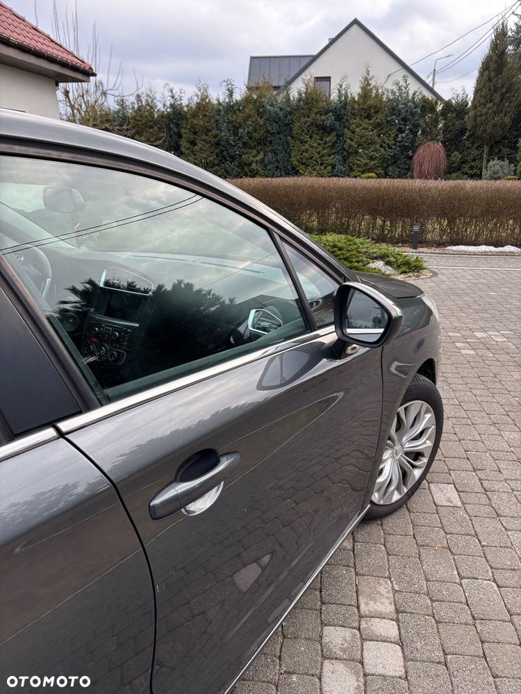 Citroën C4 e-HDi 115 ETG6 Selection - 12