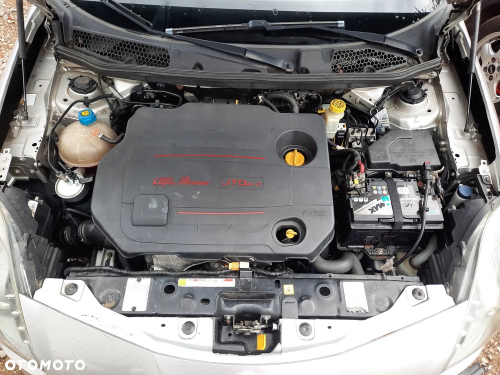 Alfa Romeo Giulietta 2.0 JTDM Distinctive - 25