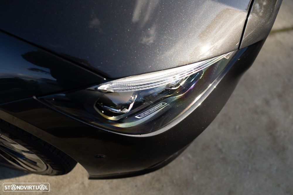 Mercedes-Benz C 300 e Avantgarde - 19