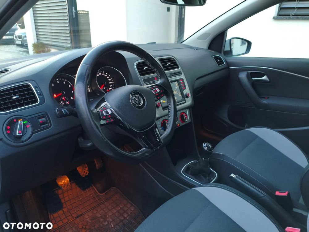 Volkswagen Polo 1.2 TSI Blue Motion Technology Life - 19