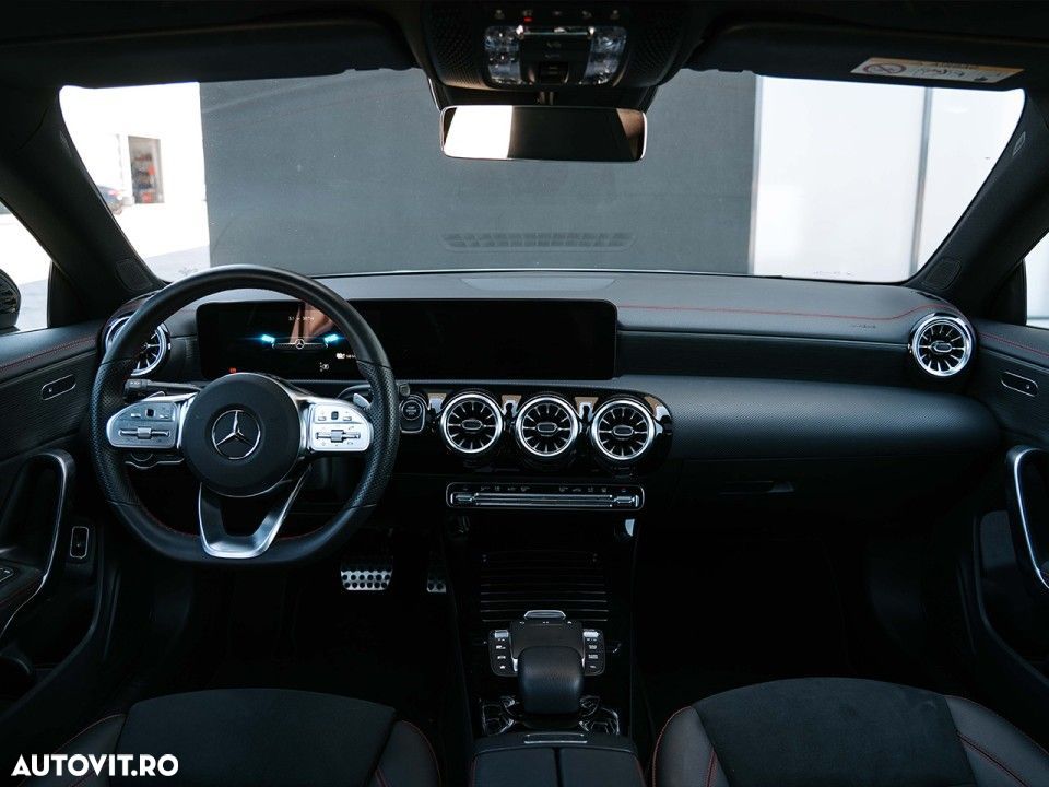 Mercedes-Benz CLA - 9