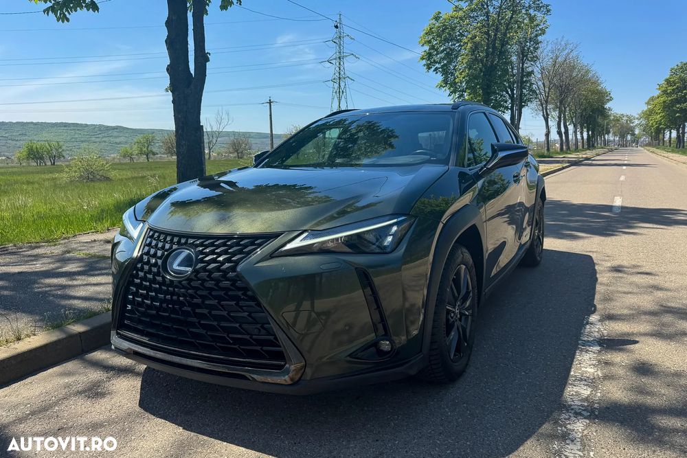 Lexus UX - 1