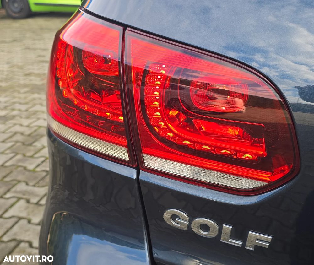 Volkswagen Golf 1.4 TSI Highline - 28