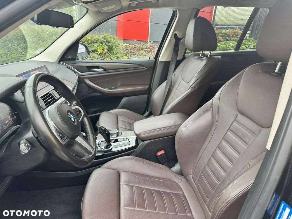BMW X3 xDrive30d xLine - 16