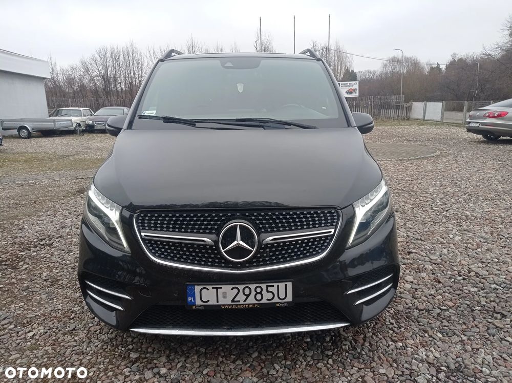 Mercedes-Benz Klasa V - 2
