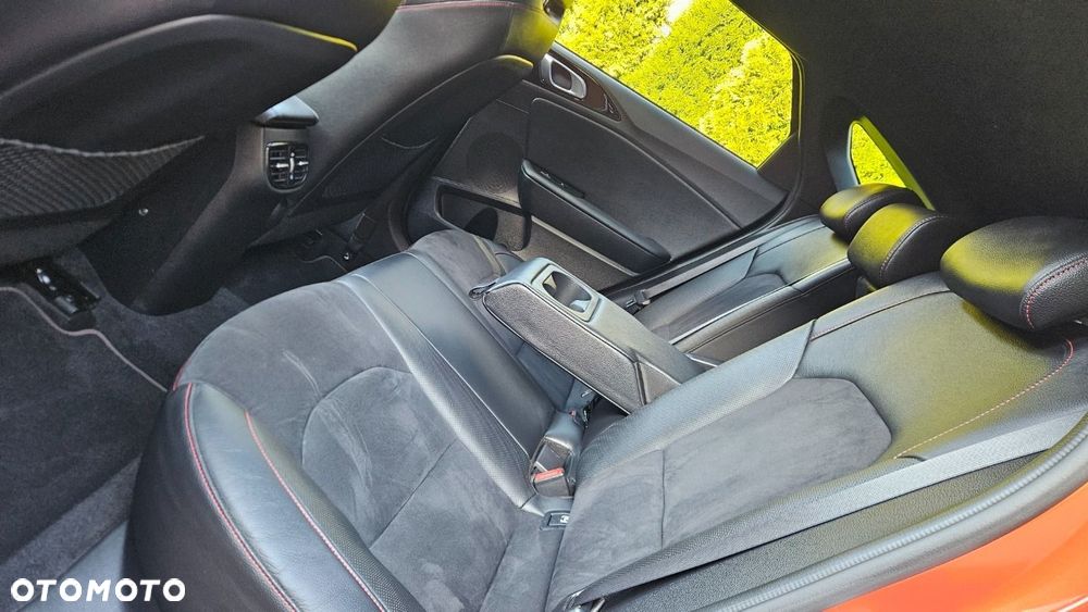 Kia ProCeed 1.6 T-GDI DCT7 OPF GT - 18