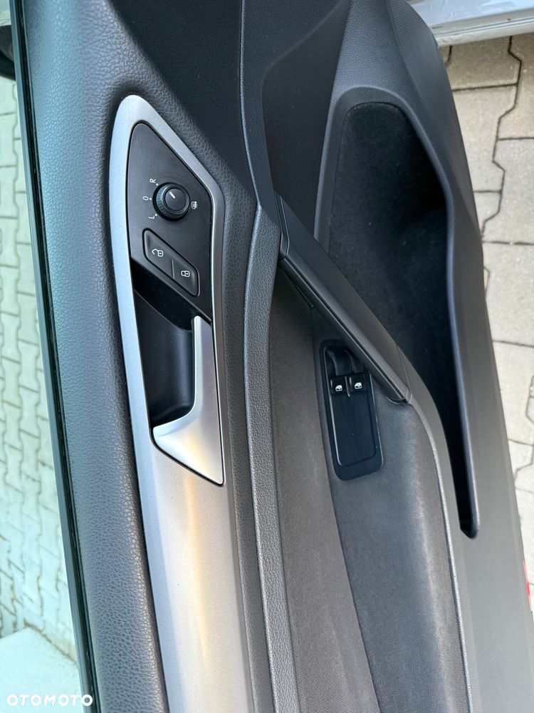 Volkswagen Golf 1.2 TSI BlueMot Trendline - 12
