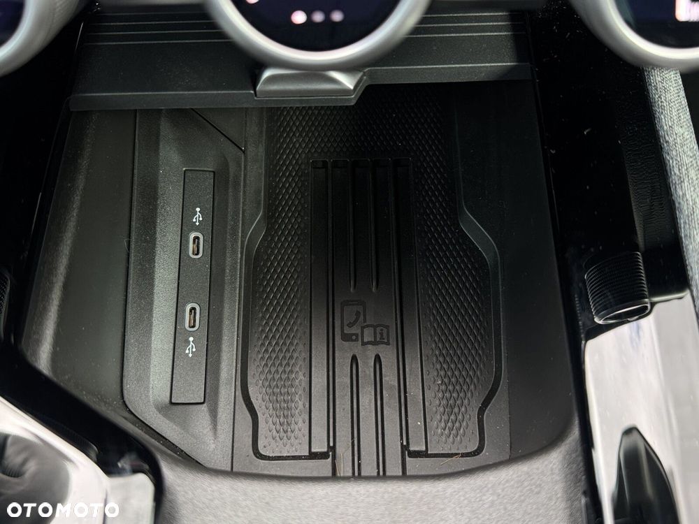 Skoda Superb 2.0 TDI SCR 4x4 Selection DSG - 26
