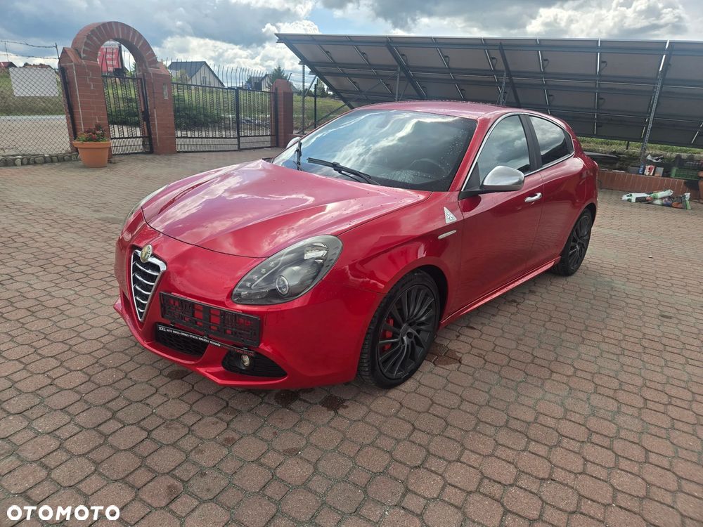 Alfa Romeo Giulietta 1.8 TBi 16V Quadrifoglio Verde - 1