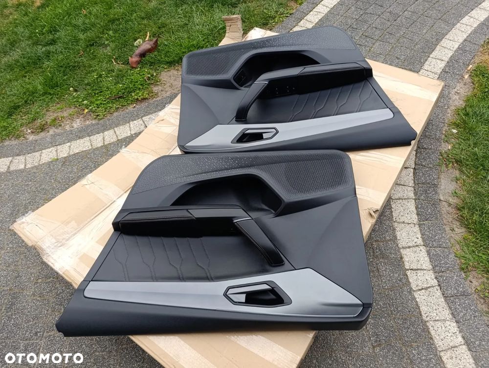 BOCZEK DRZWI TYŁ  I PRZÓD CUPRA - 3