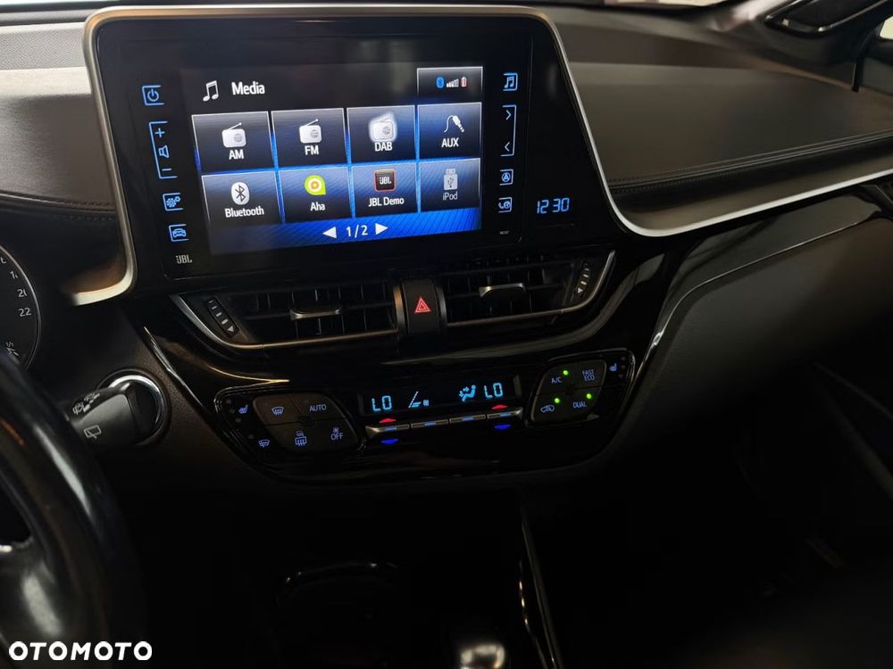 Toyota C-HR Lounge - 14