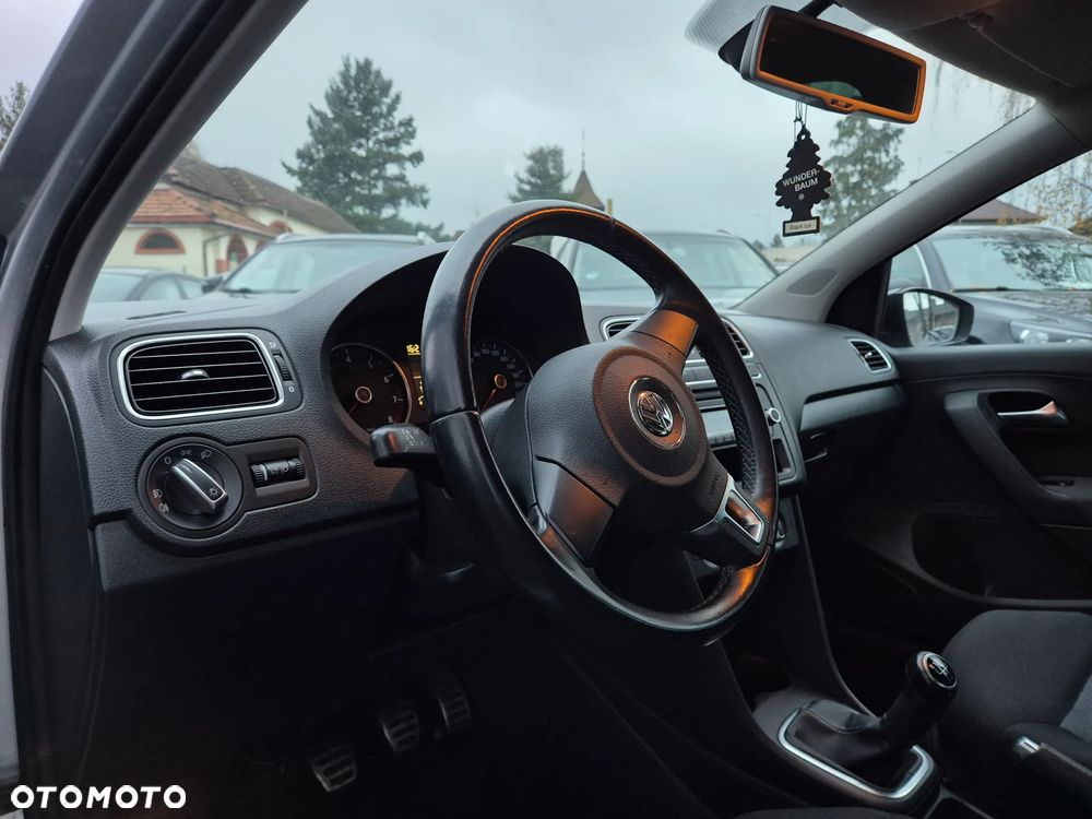 Volkswagen Polo 1.2 12V Sportline - 16
