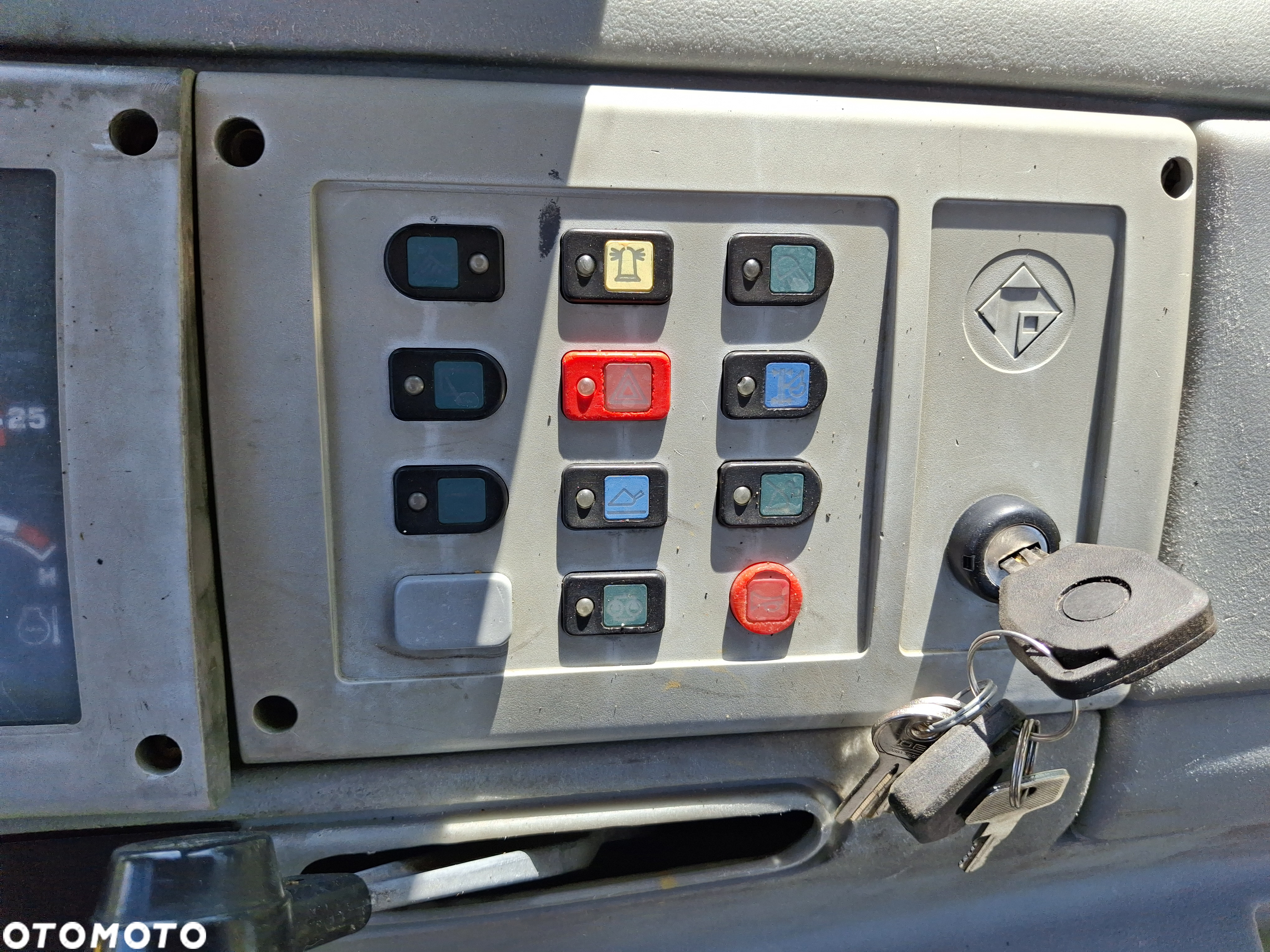 Fermec 860 SE elite POWER SHIFT PŁUG ŁYŻKA SKARPOWA - 8
