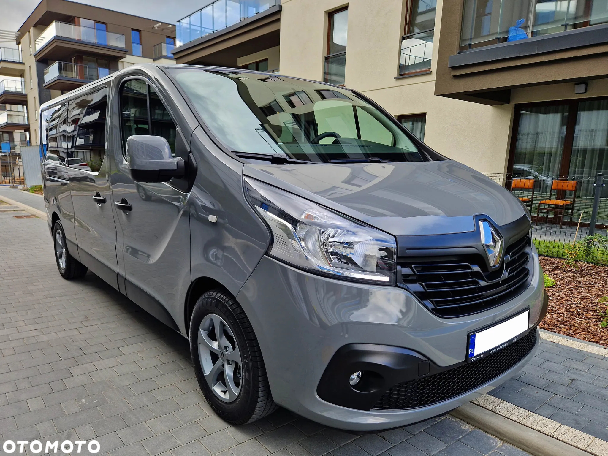 Renault Trafic Grand SpaceClass 1.6 dCi - 2