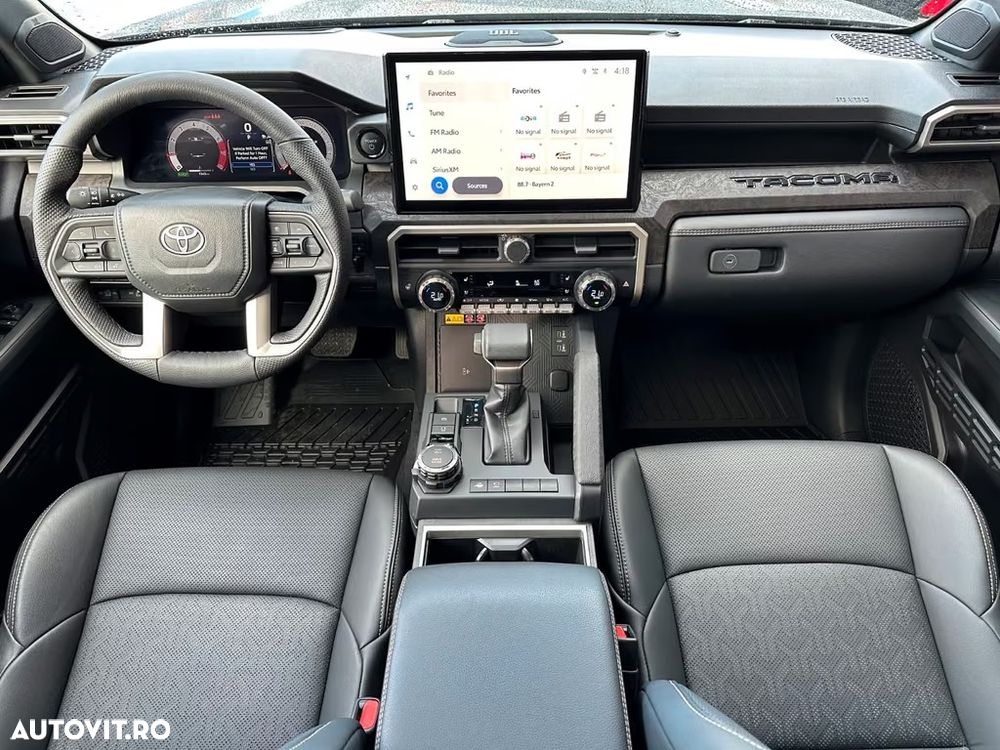 Toyota Tacoma 2025 photo 2