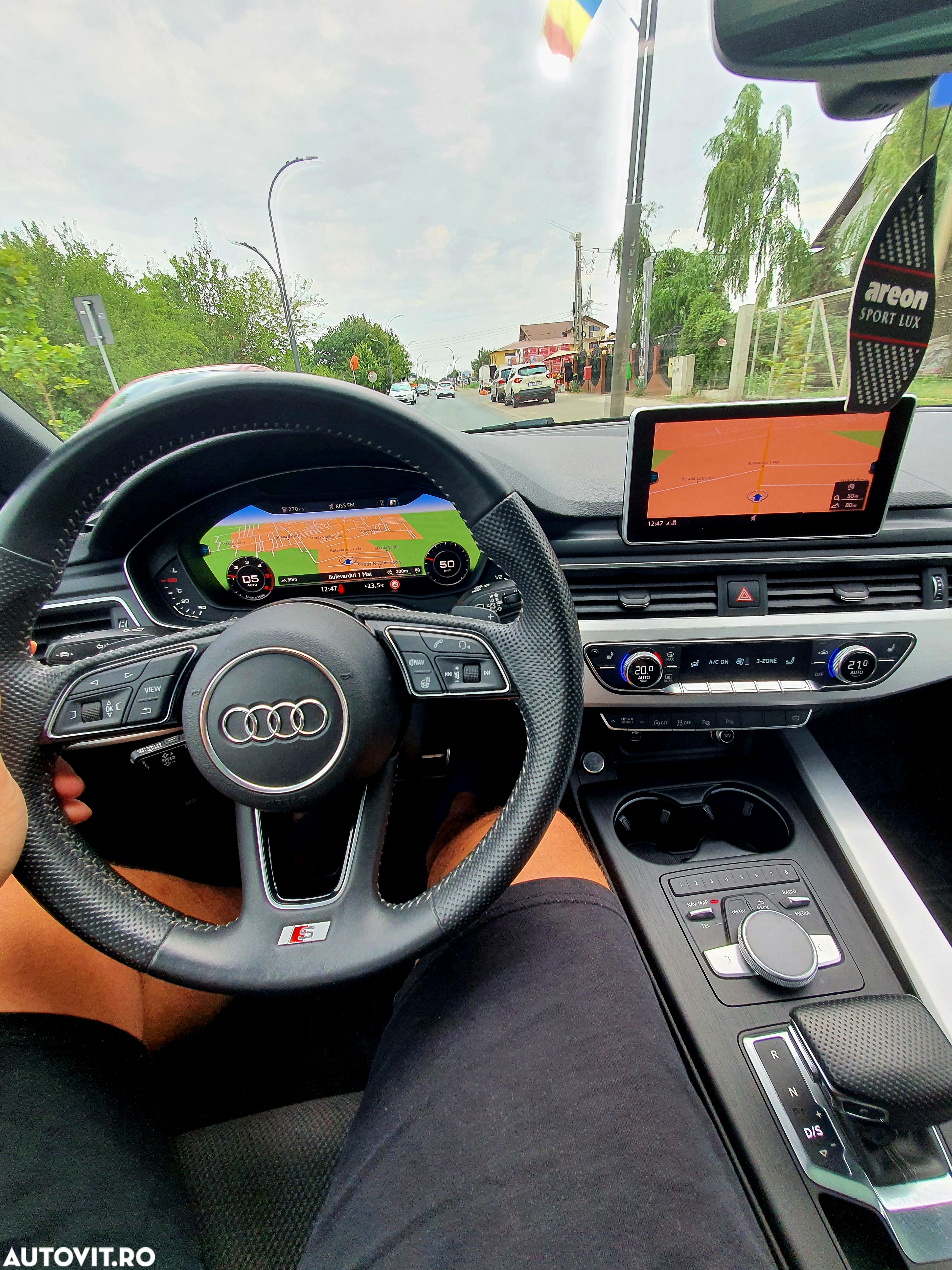 Audi A4 Avant 2.0 40 TDI S tronic S Line - 32