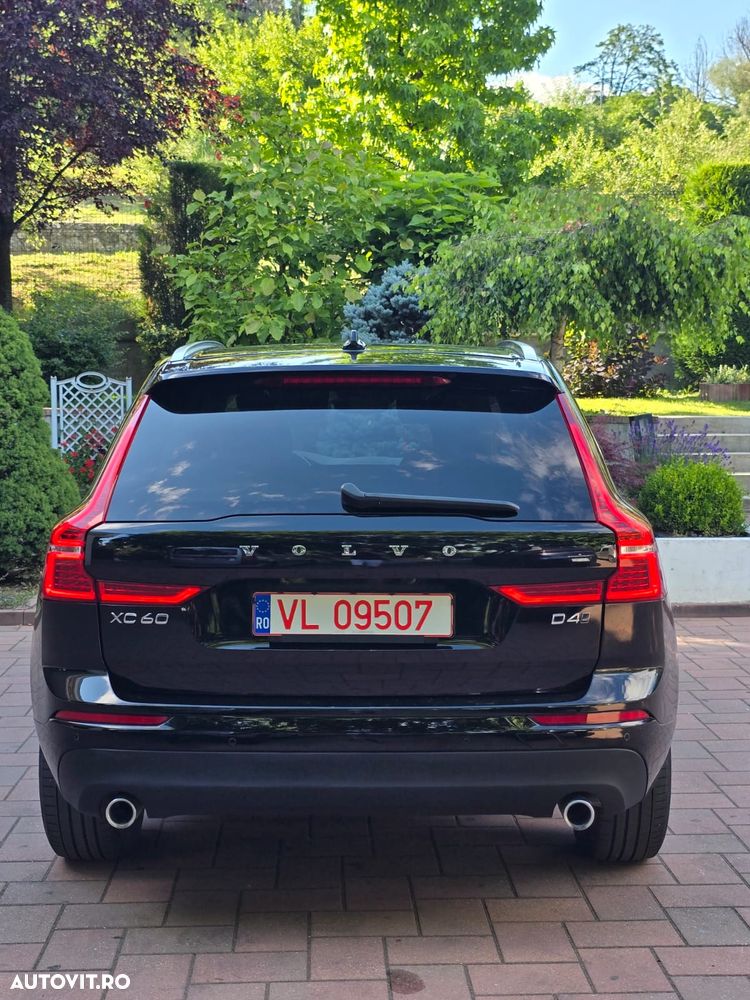 Volvo XC 60 D4 AWD Momentum - 6