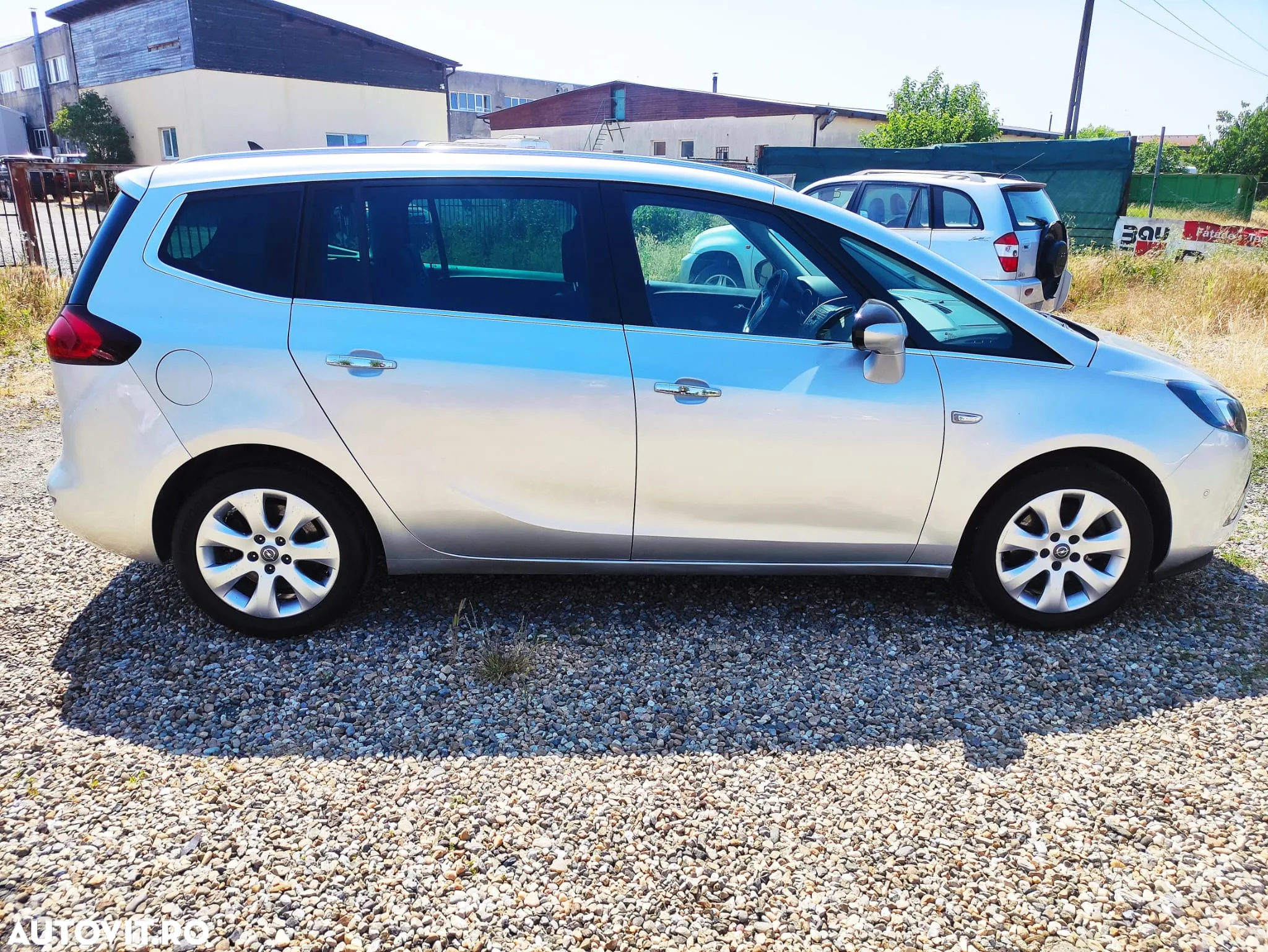 Opel Zafira - 13