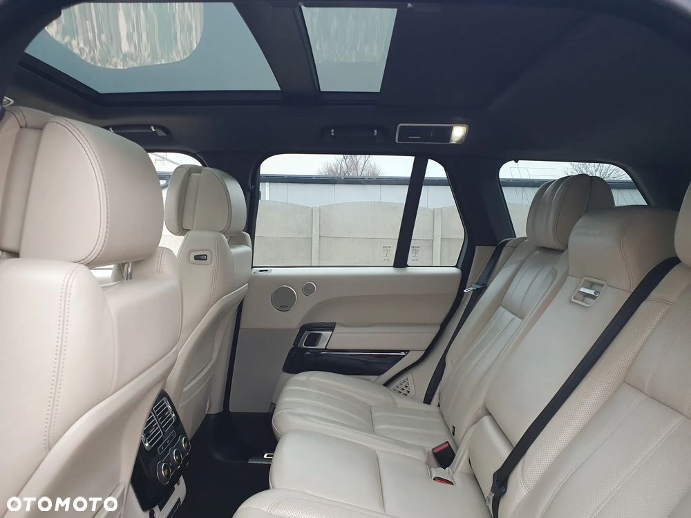 Land Rover Range Rover 4.4SD V8 Vogue - 17