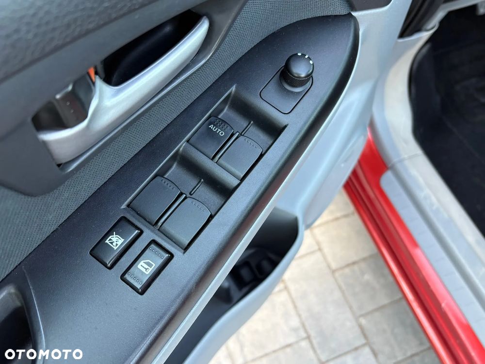 Suzuki SX4 1.6 GS / Premium - 17
