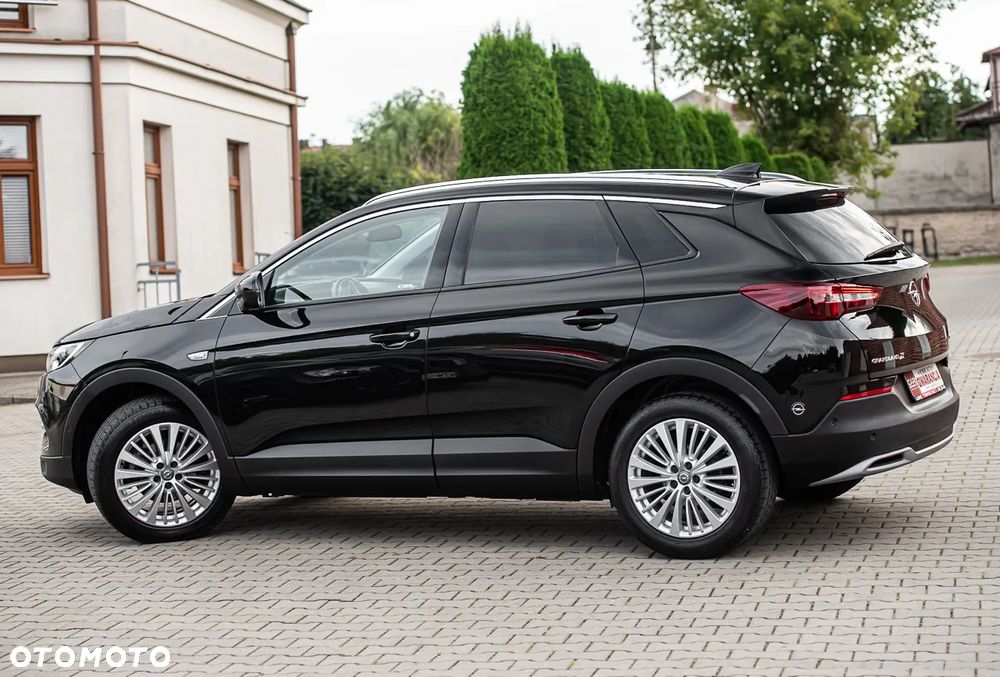 Opel Grandland X 1.2 Start/Stop Business Edition - 11
