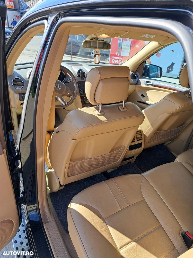 Mercedes-Benz ML - 13