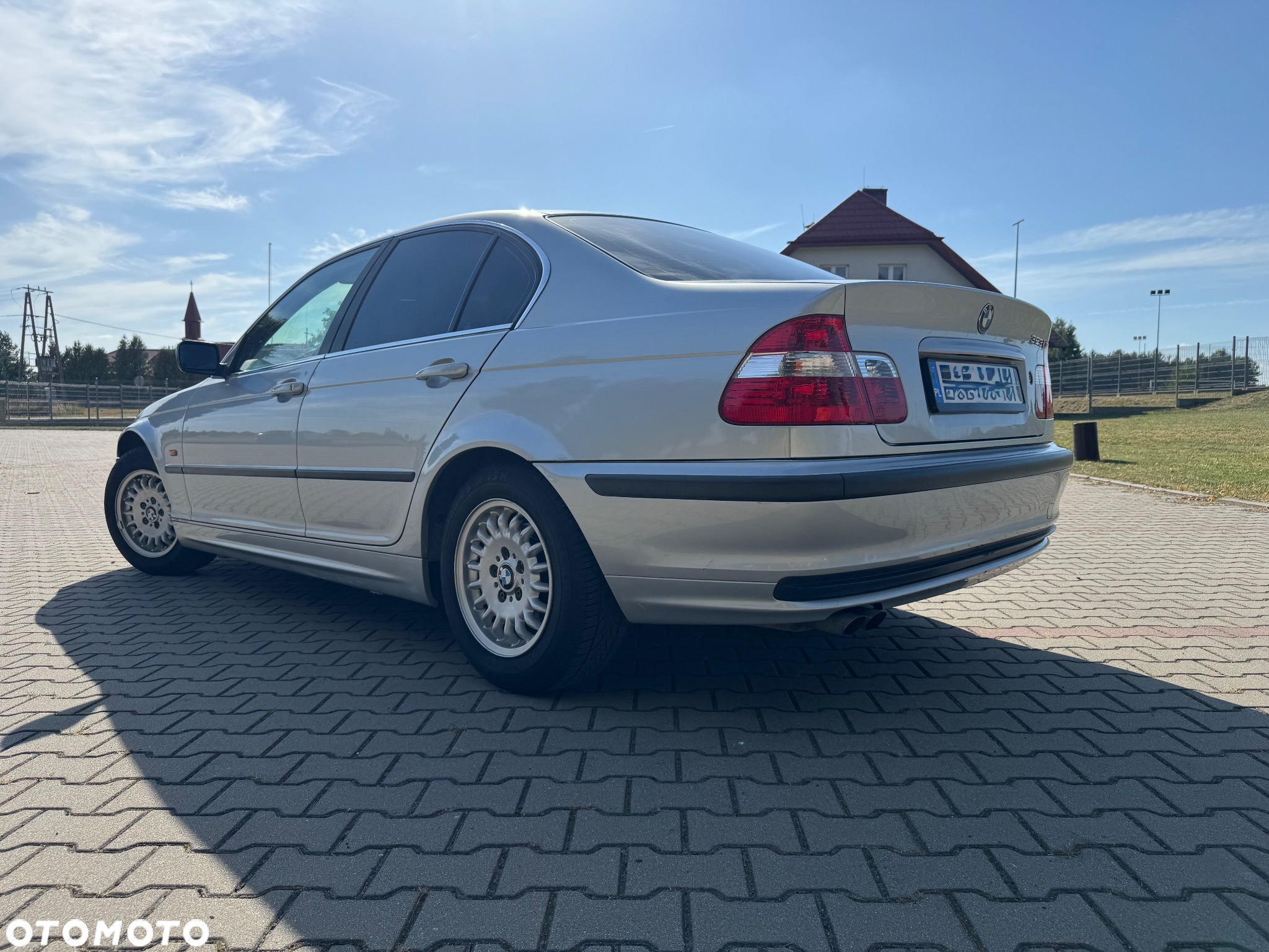 BMW Seria 3 323i - 6