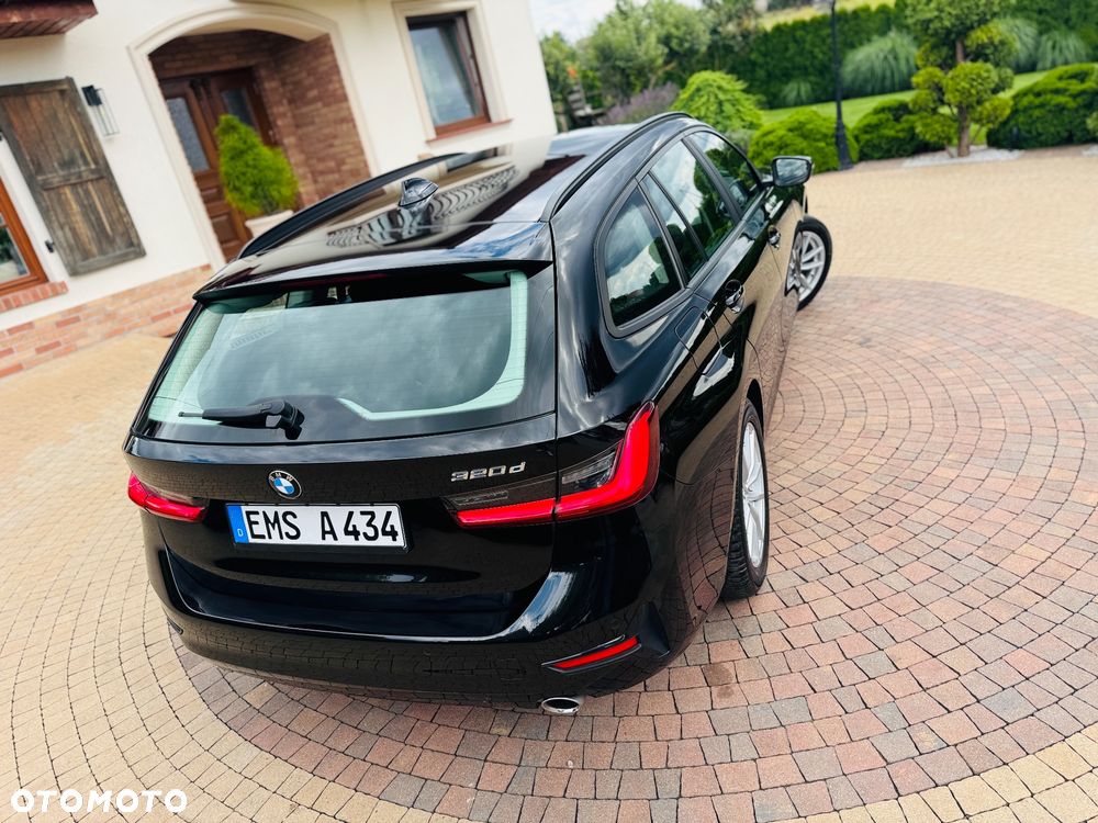 BMW Seria 3 320d Sport Line Shadow - 31