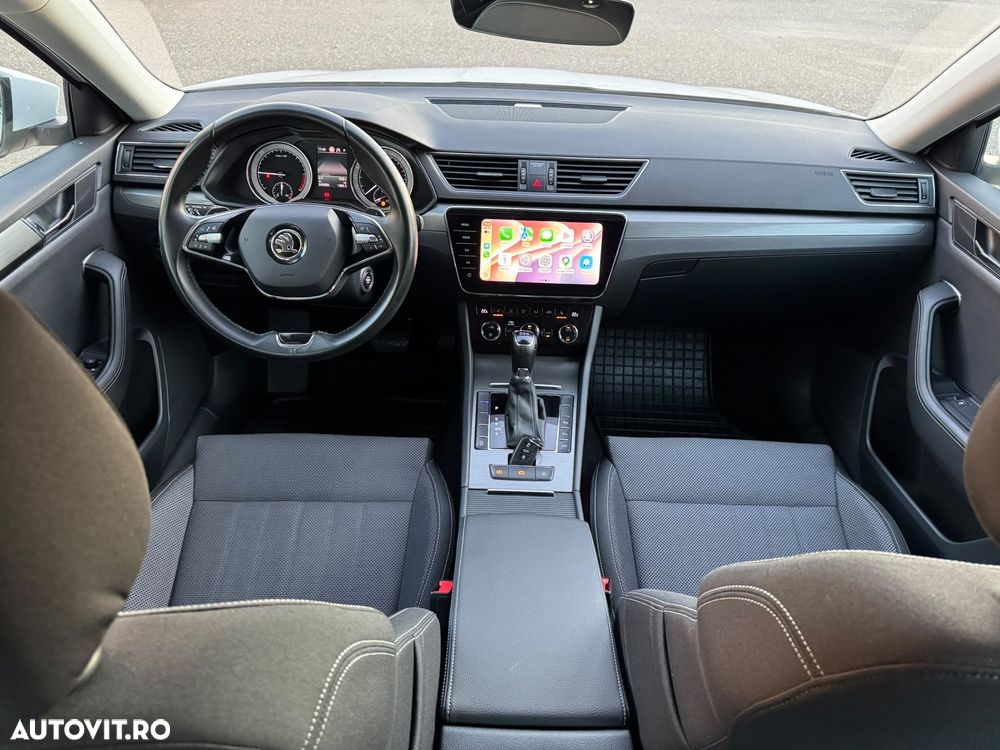 Skoda Superb 2.0 TDI DSG Style - 30