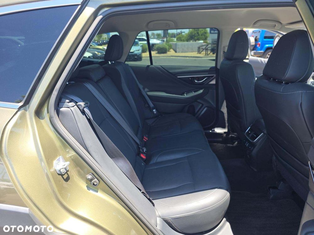 Subaru Outback - 10