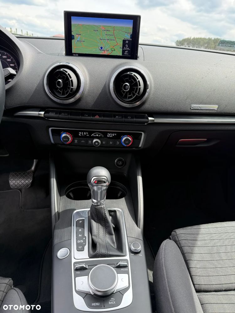 Audi A3 Sportback 1.5 TFSI Sport S tronic - 10
