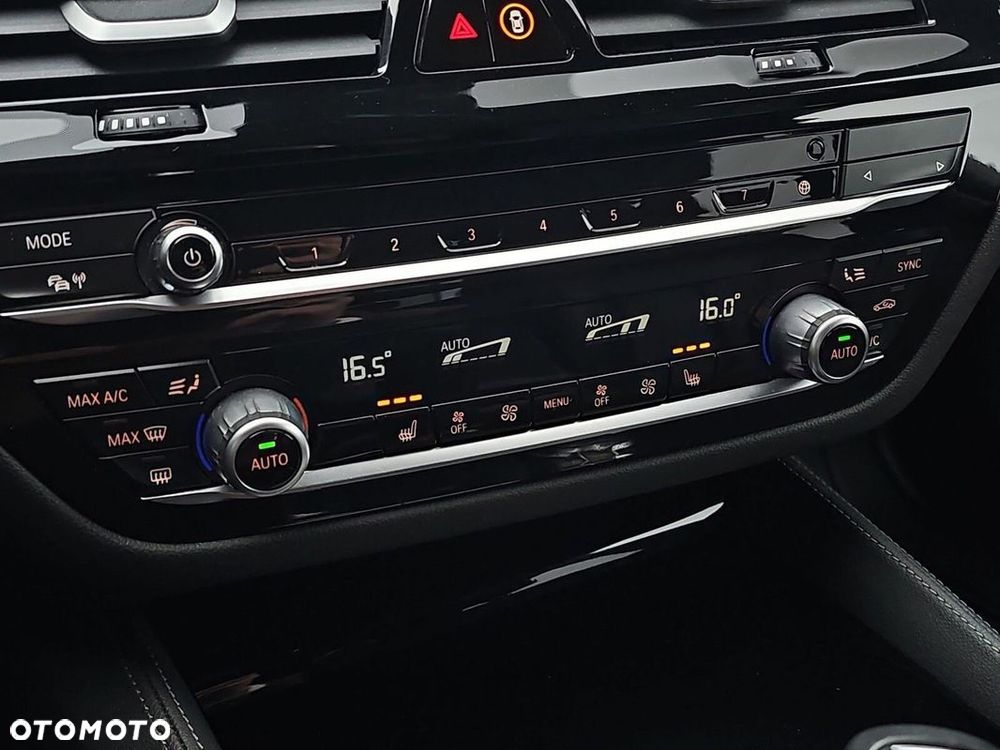 BMW Seria 5 - 18