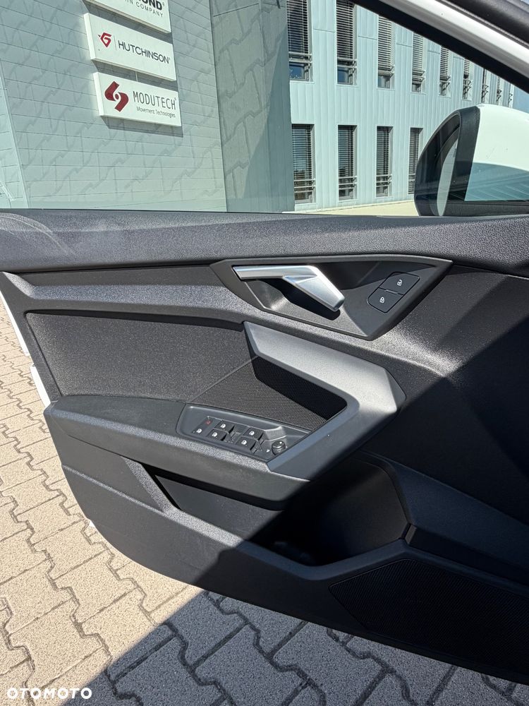 Audi A3 Sportback 30 TFSI - 16