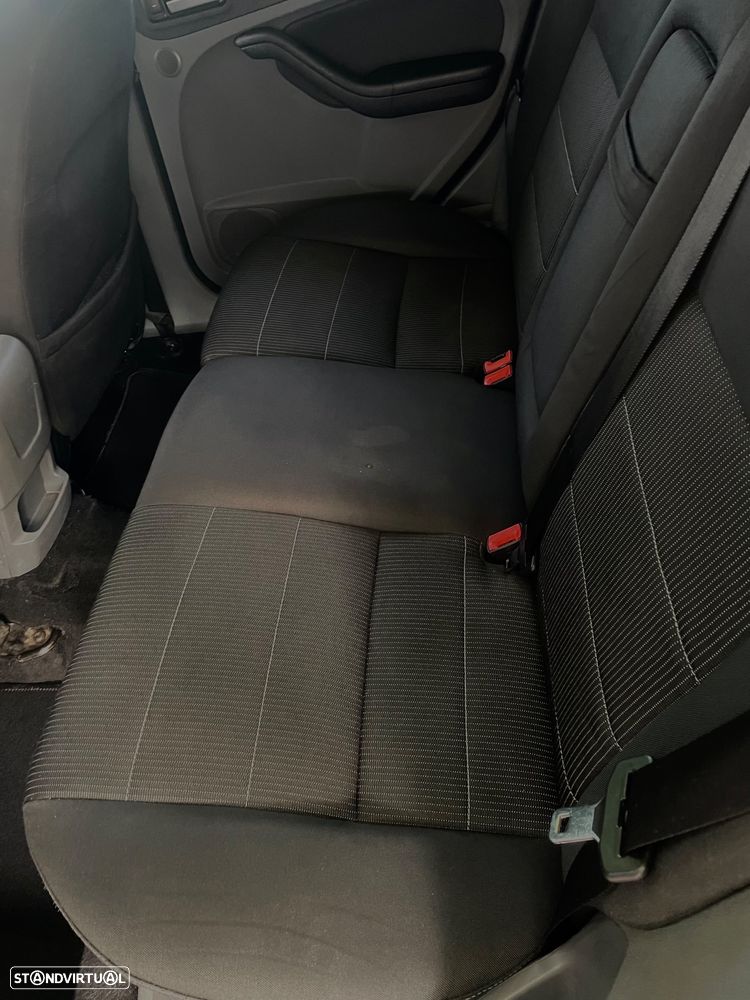 Ford Focus SW 1.6 TDCi Titanium - 14