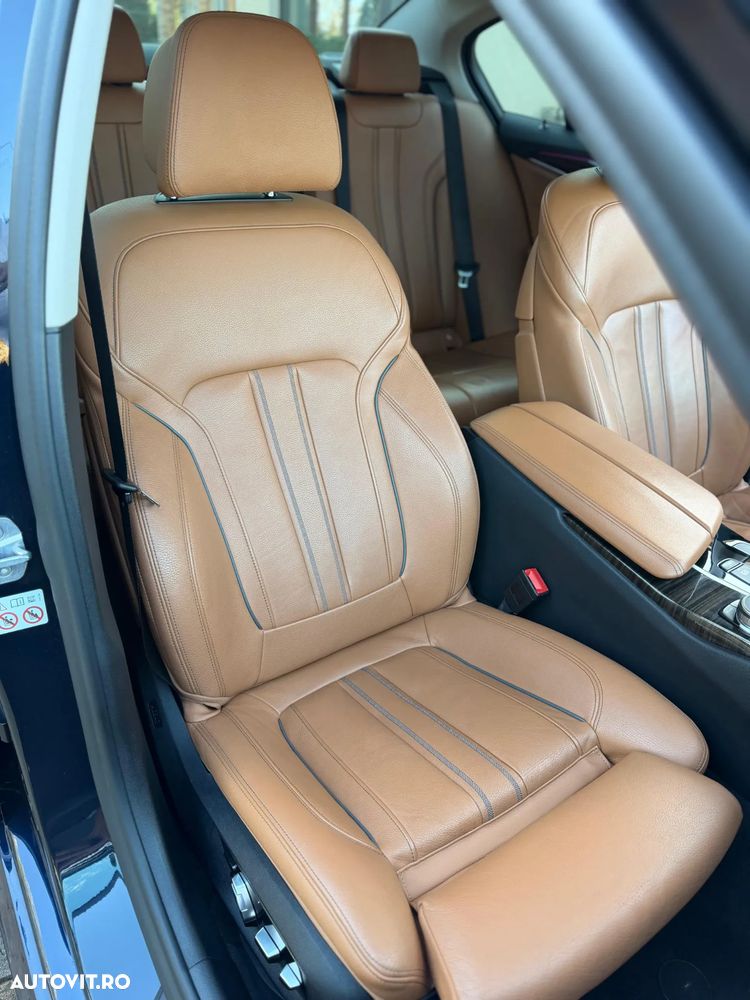 BMW Seria 5 530e Aut. M Sport Edition - 10