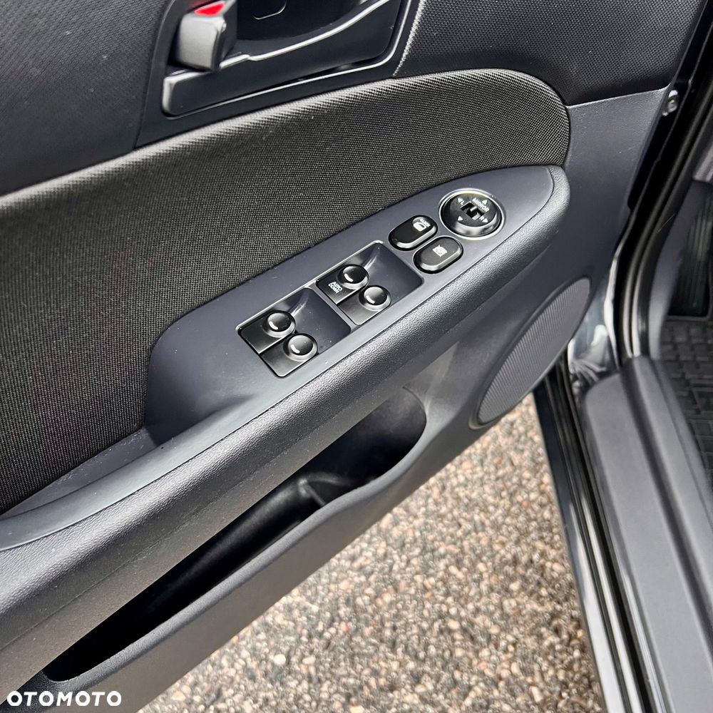 Hyundai i30 1.6 blue Comfort - 8