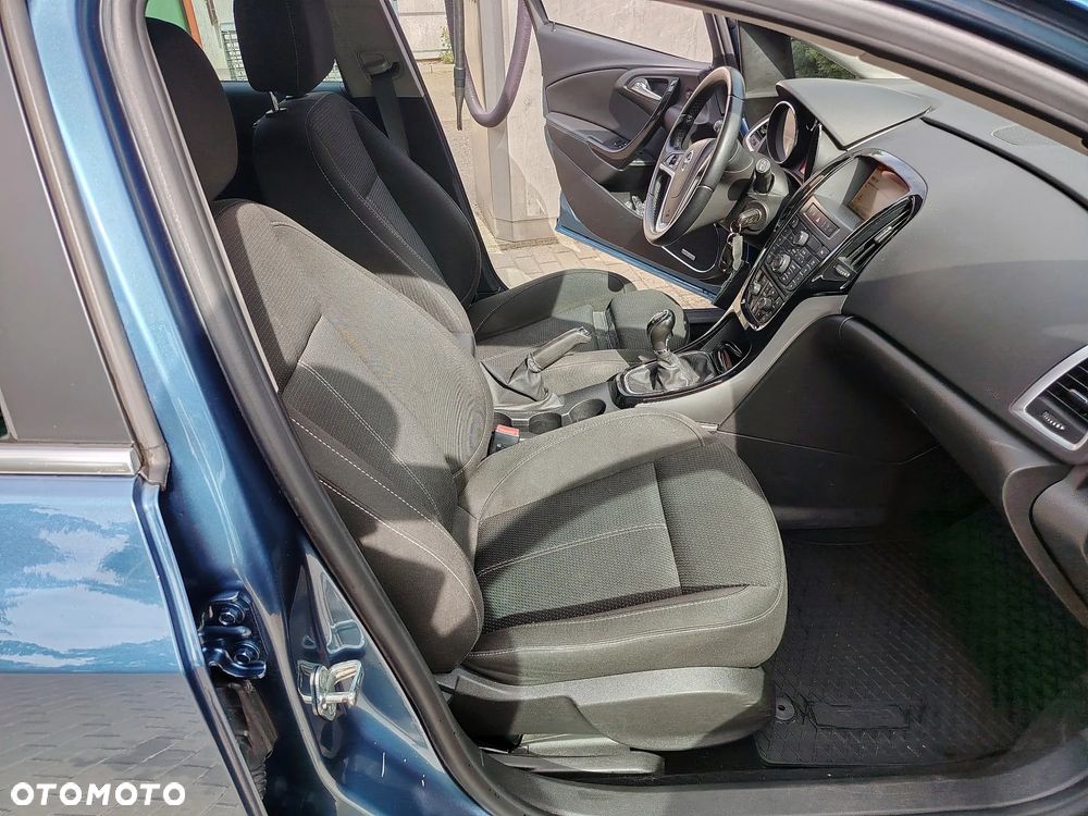 Opel Astra 1.7 CDTI Cosmo - 13