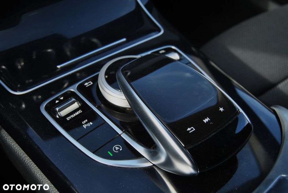 Mercedes-Benz Klasa C 200 (BlueTEC) d 7G-TRONIC - 12