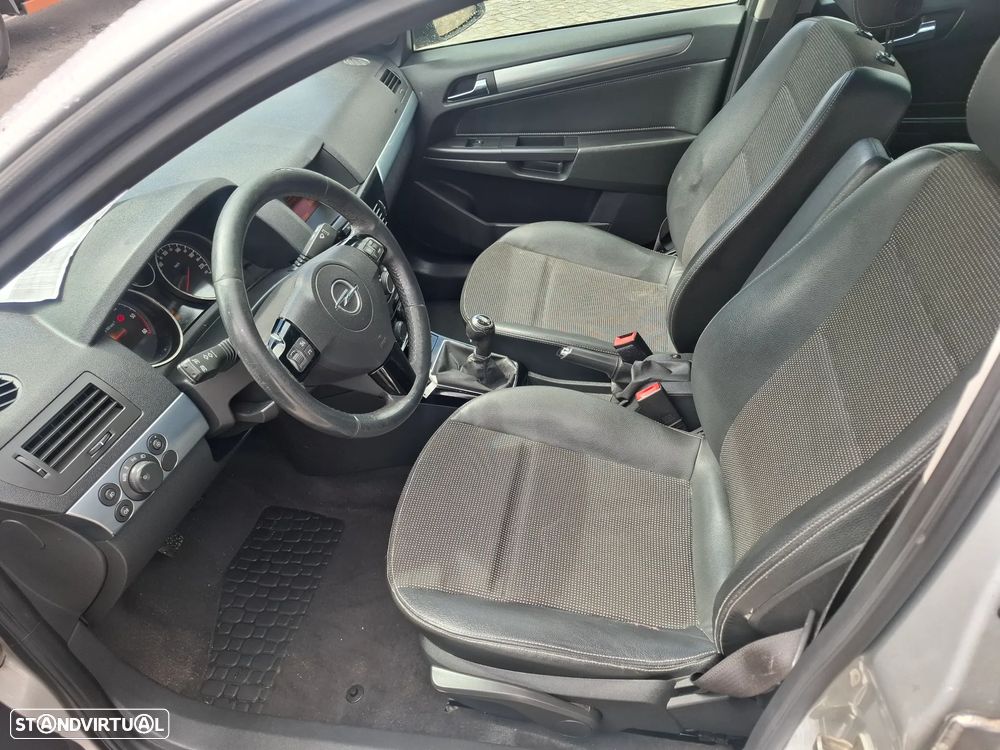 Opel Astra Caravan 1.7 CDTi Cosmo Plus ecoFlex - 14