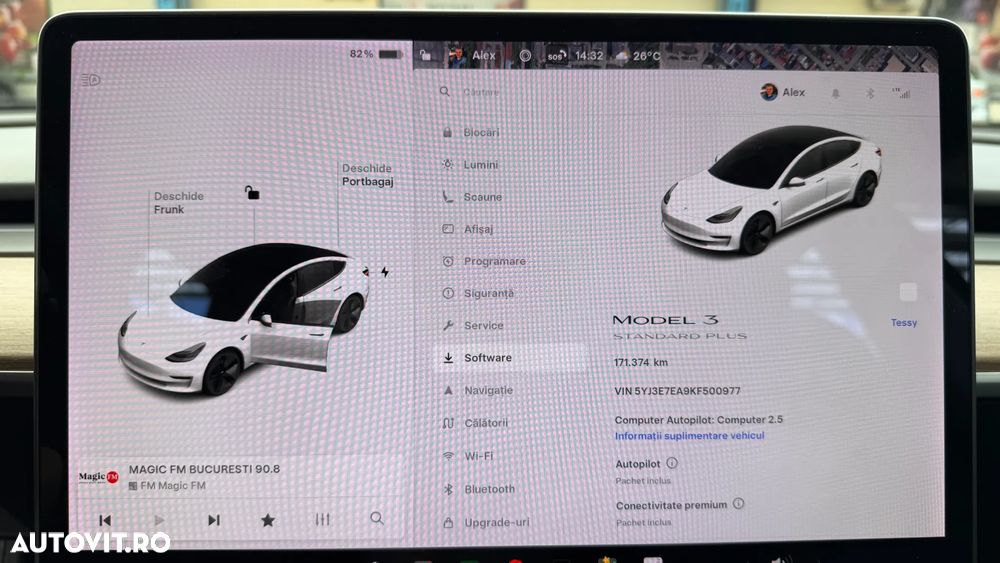 Tesla Model 3 Standard Reichweite Plus Hinterradantrieb - 19