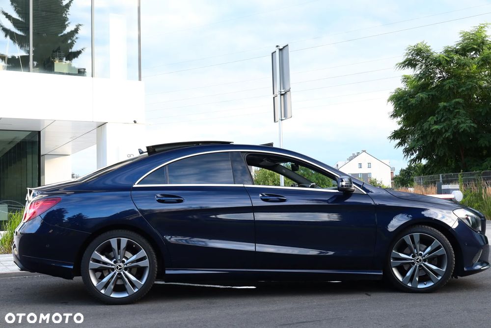 Mercedes-Benz CLA 180 7G-DCT Peak Edition - 19