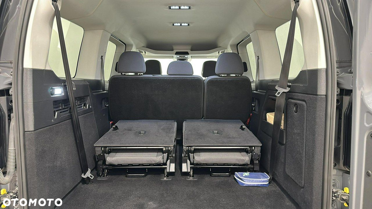 Volkswagen Caddy 2.0 TDI DSG - 12