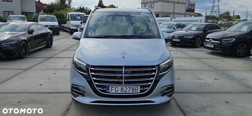 Mercedes-Benz Klasa V 300 d 4-Matic 9G-Tronic Exclusive (d³ugi) - 2