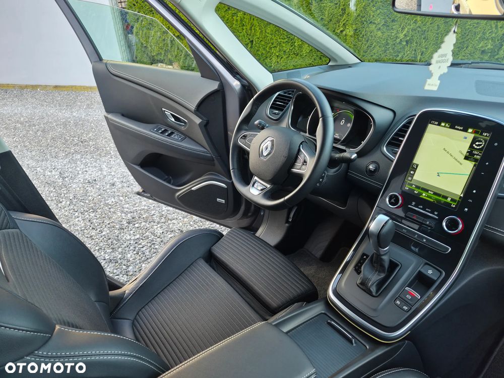 Renault Scenic TCe 140 GPF EDC BOSE EDITION - 17