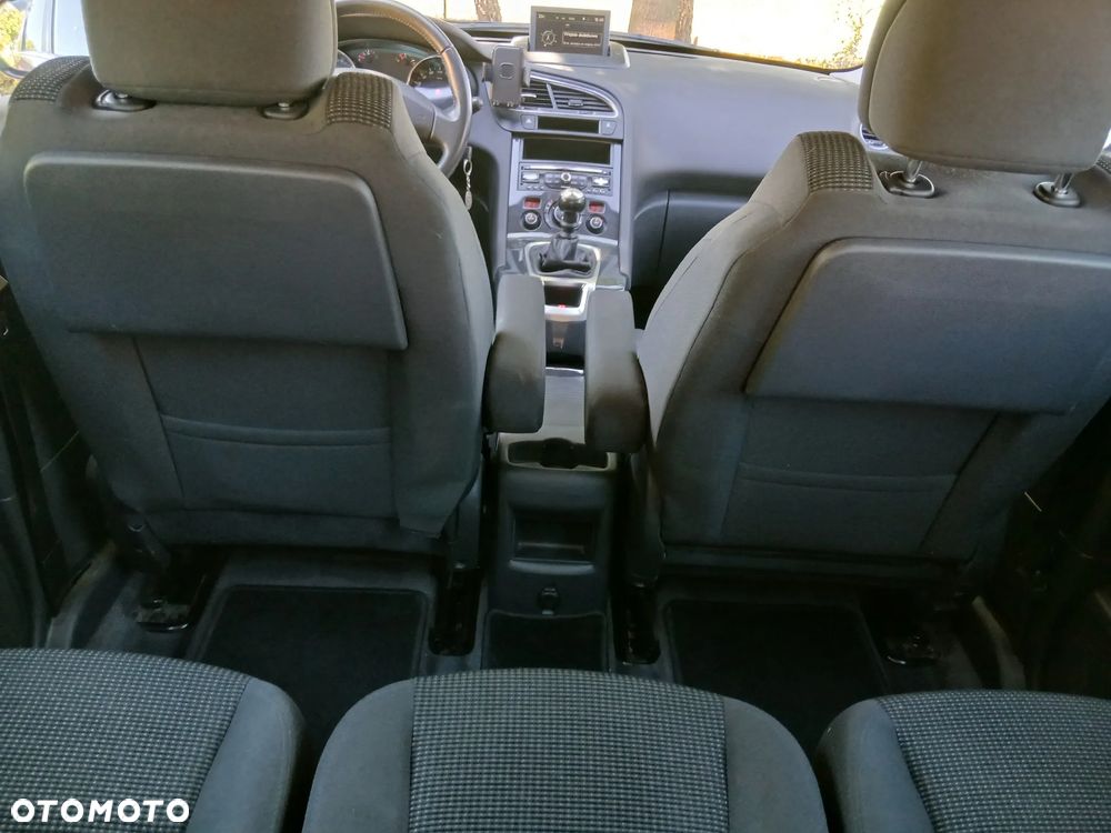 Peugeot 5008 1.6 HDi Active - 9