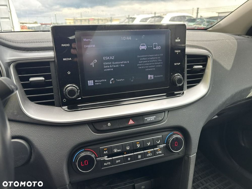 Kia XCeed 1.5 T-GDI M - 21