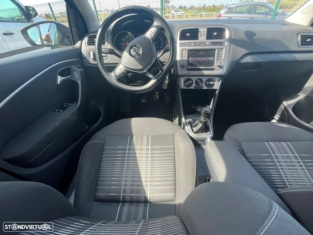 VW Polo 1.4 TDi Lounge - 15