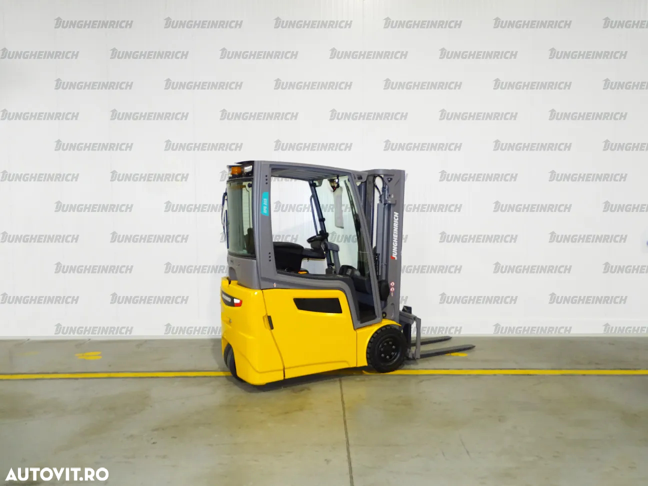 Jungheinrich EFG 215 - 3